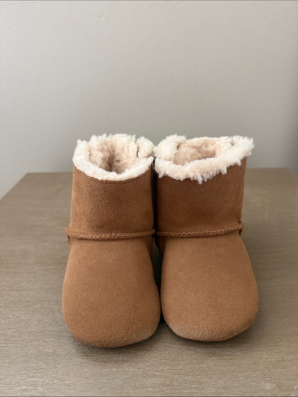 UGG Kids Chestnut Brown Shearling-Lined Booties